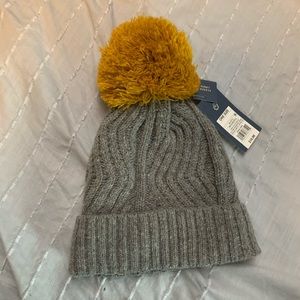 Target Universal Thread Grey Winter Hat